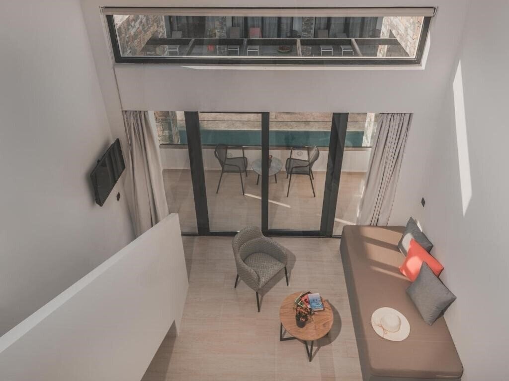 Картинка Cavo Suites 4*