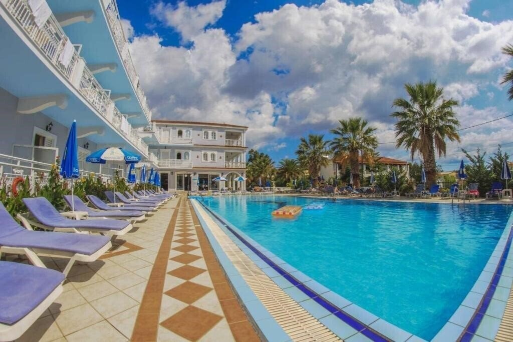 Отель Laganas Holidays Hotel 2*