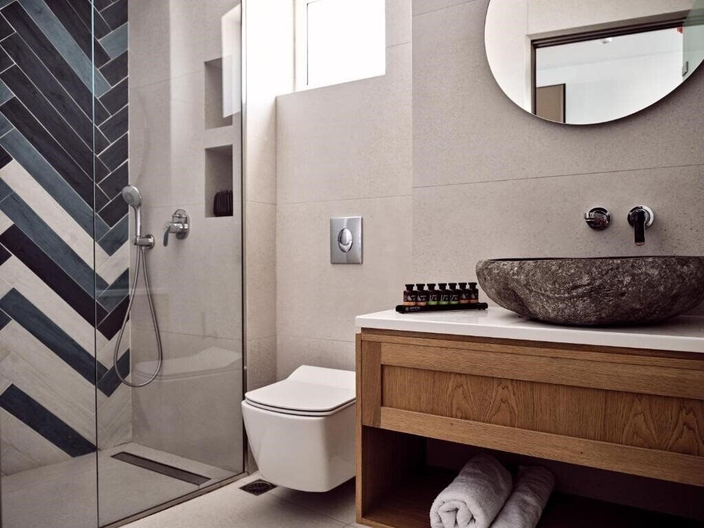 Фотография Windmill Bay Aparthotel 4*