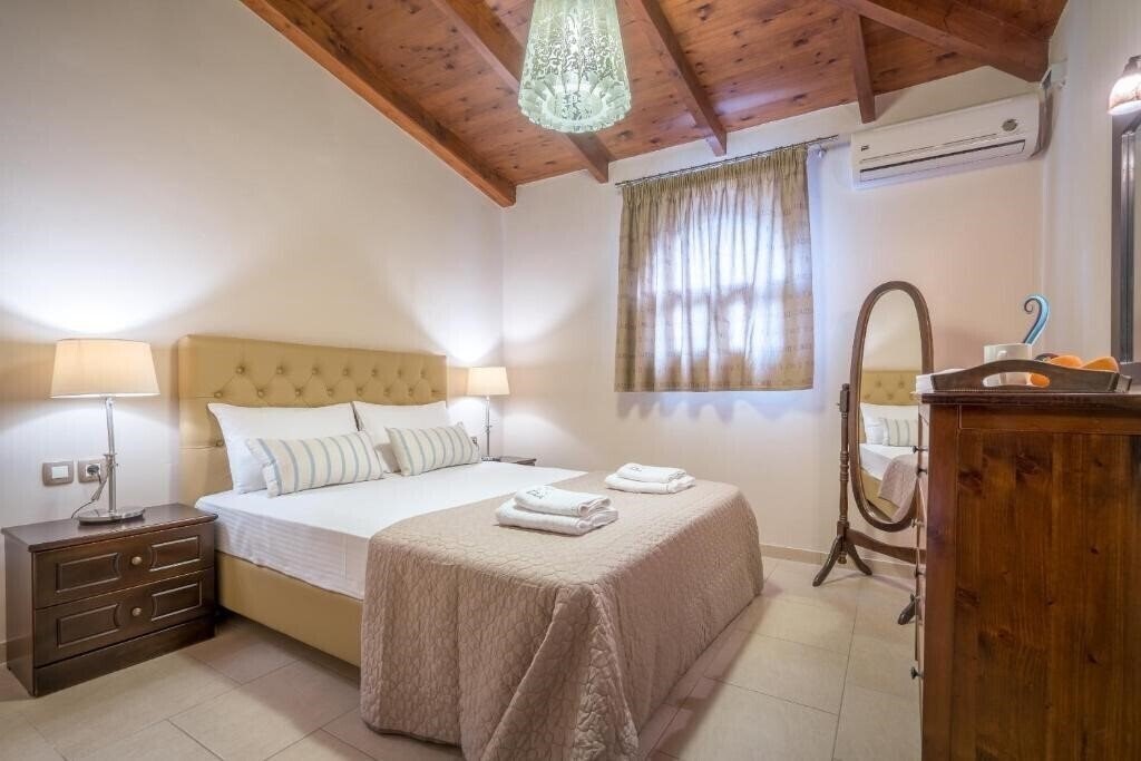 Фотография Fiorentinos Villa 4*