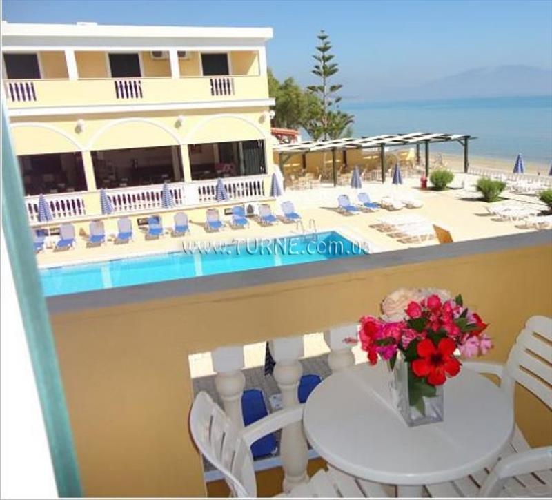 Отель Konstantin Beach Hotel 3*