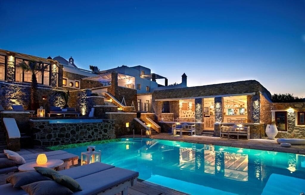 Отель Kallos of Mykonos 3*