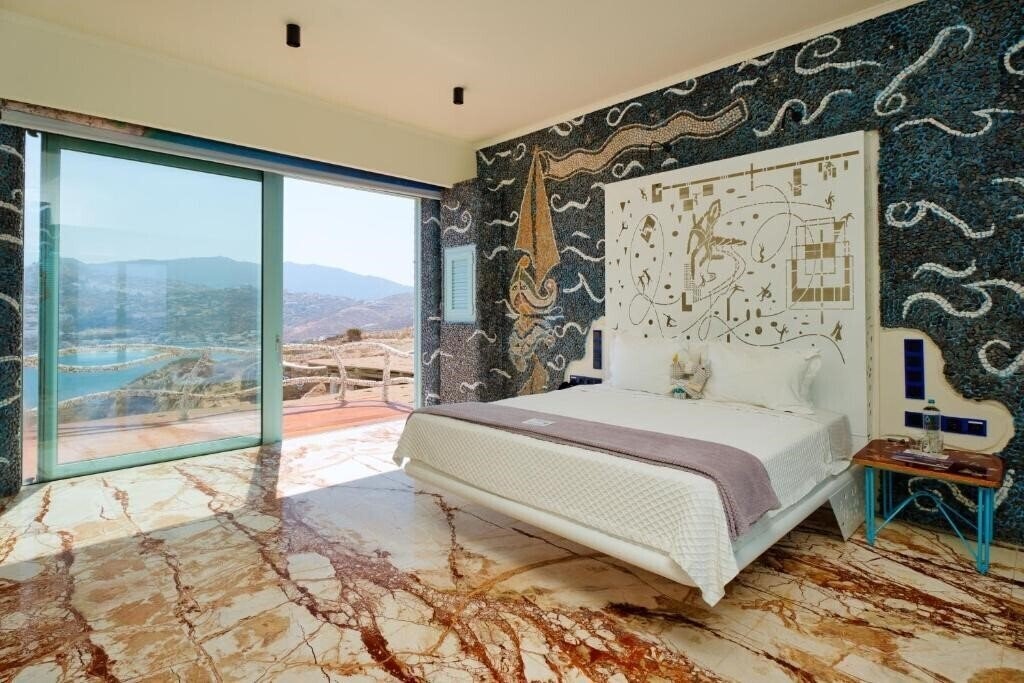 Отель Agalia Luxury Suites 4*