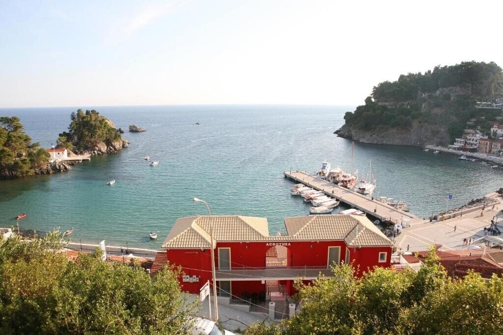 Фотография Acrothea Hotel Apartments 3*