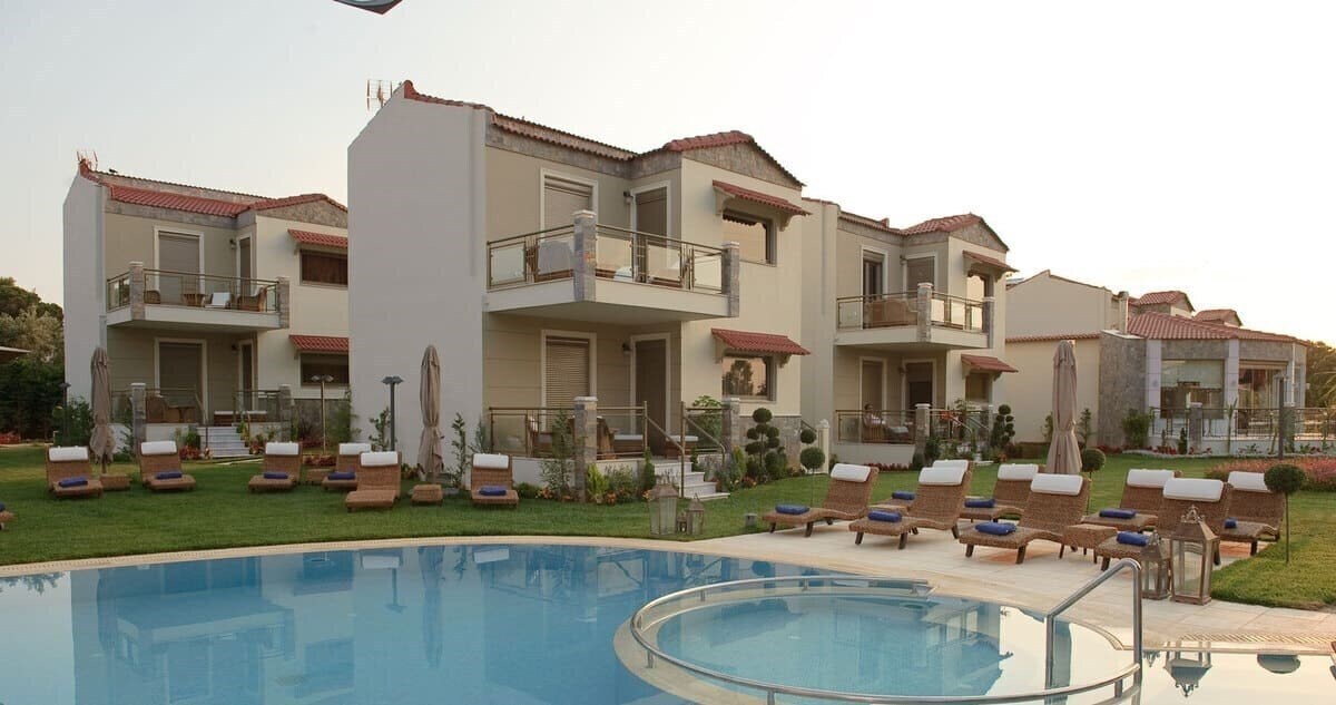 Отель Naiades Villas 4*