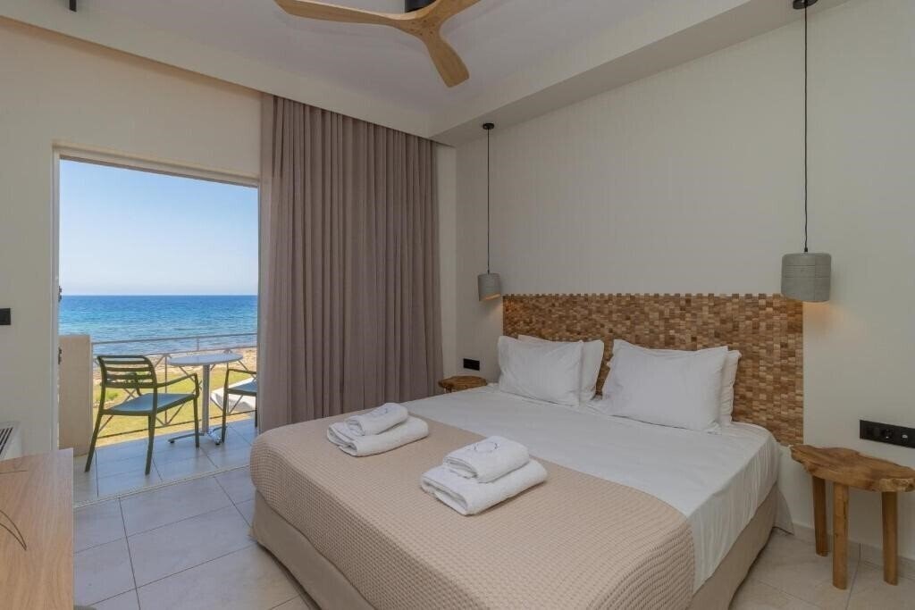 Отель Artina Hotel 2*