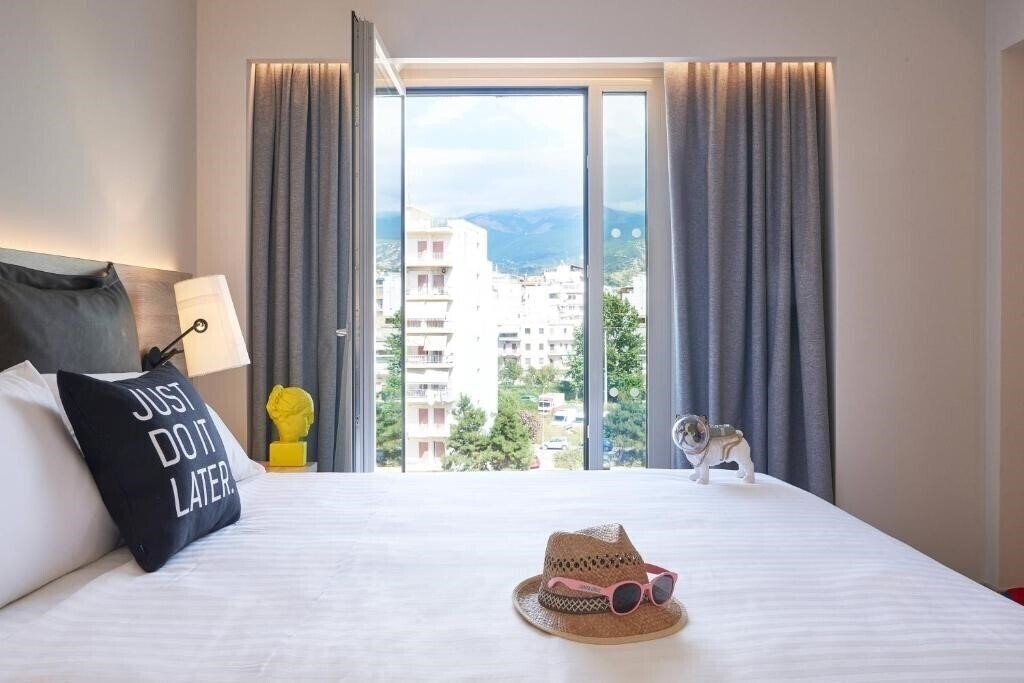 Фото Moxy Patra Marina 3*