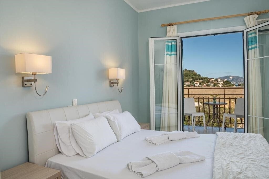 Отель Herodotos 3*