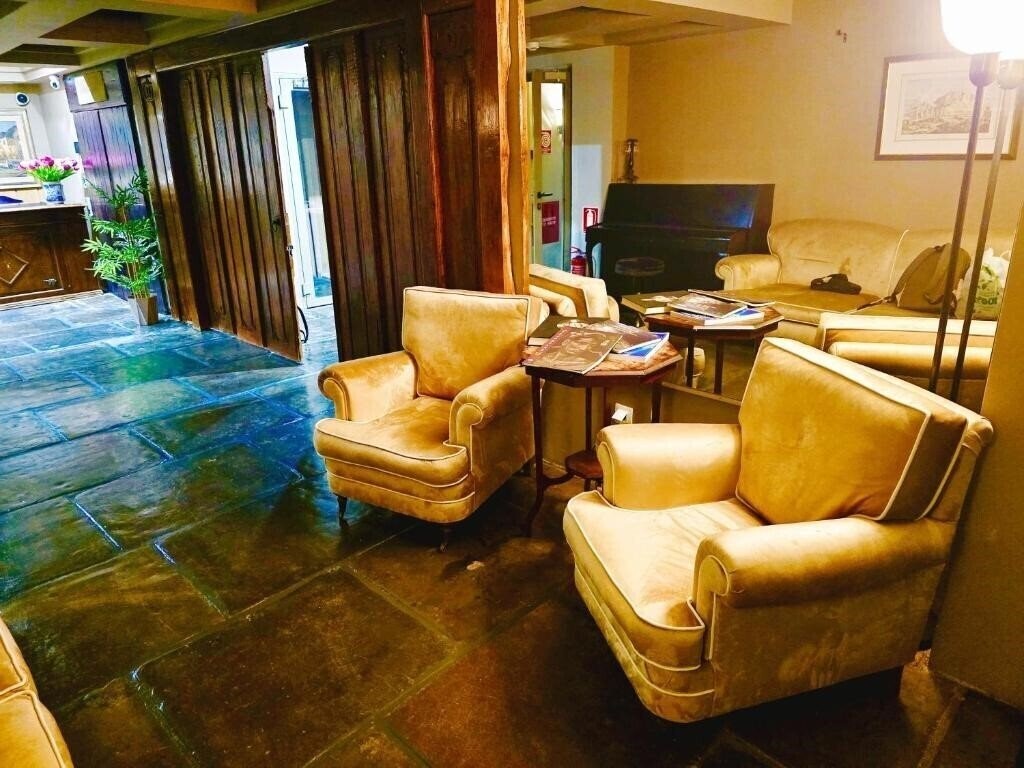 Фото Le Convivial Luxury Suites & SPA 4*