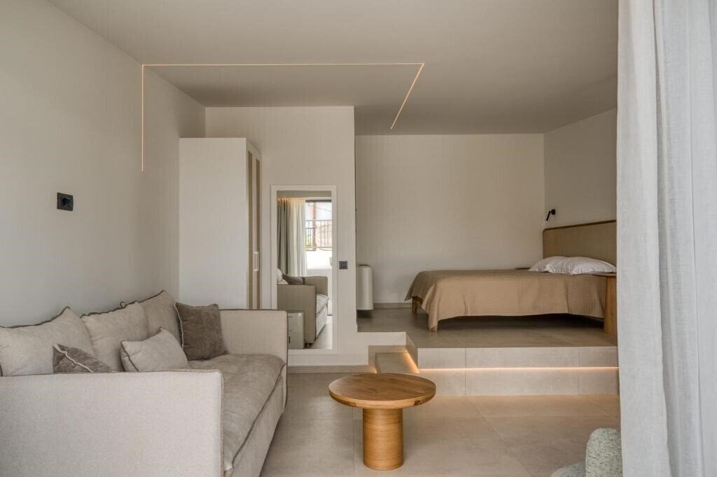 Изображение Anima Deluxe Suites 5*