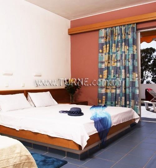 Отель Iria Mare Hotel 4*