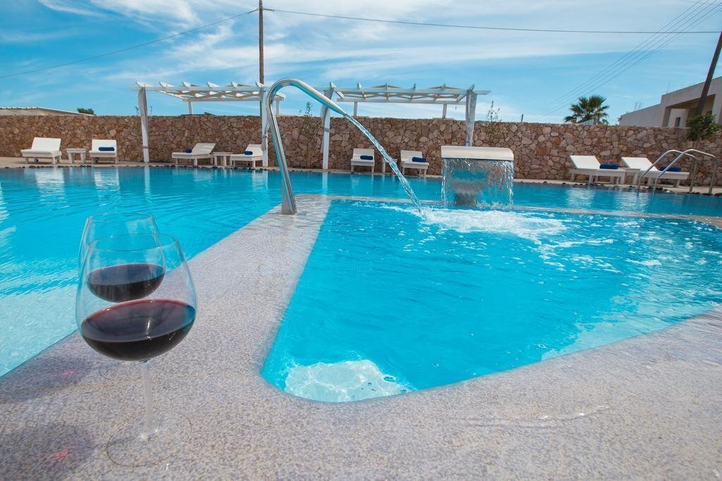 Фото Odysseas Hotel 2*