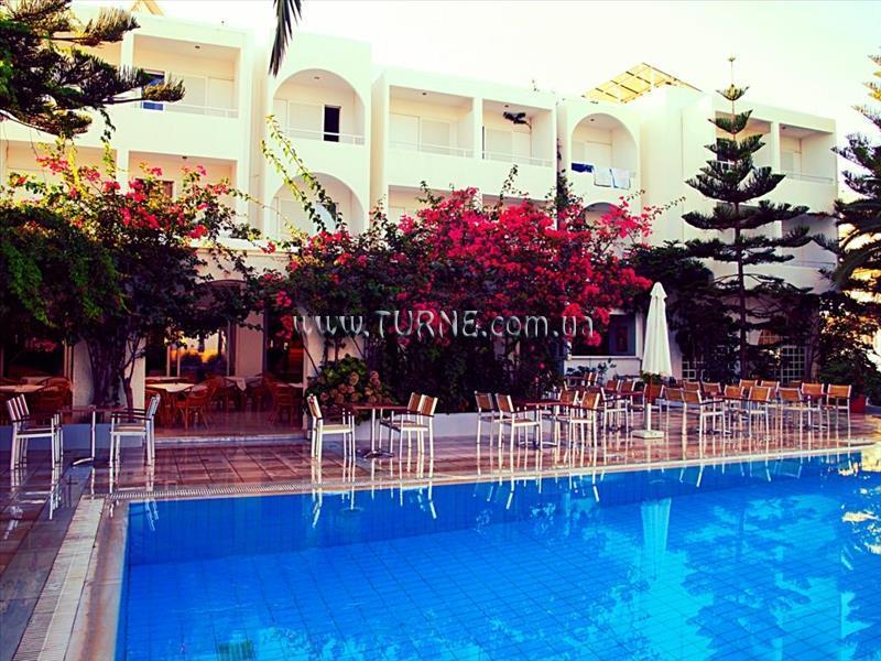Фото Kyparissia Beach Hotel 3*