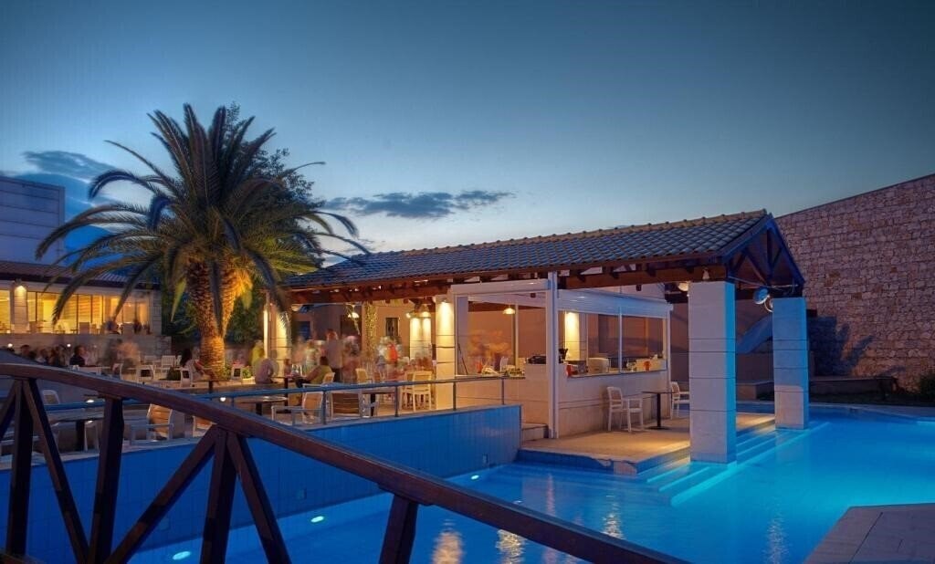 Фотография Olympian Bay Grand Resort 4*