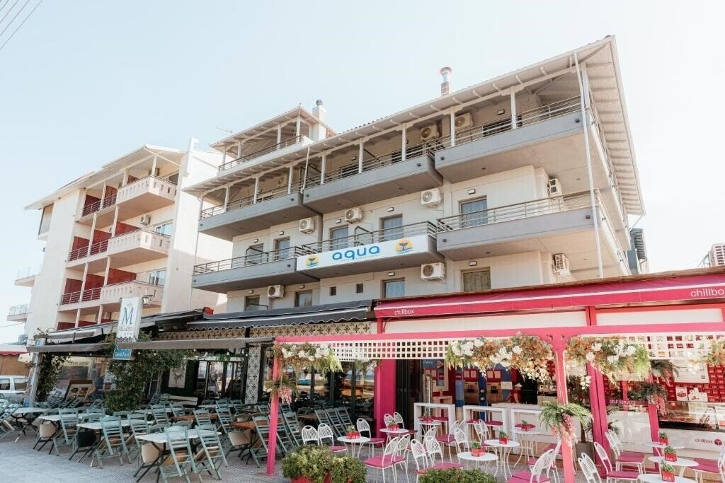 Фото Aqua Beachfront Elegant 3*