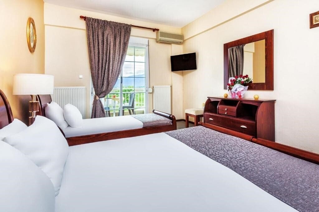 Фотография Amfion Hotel 3*