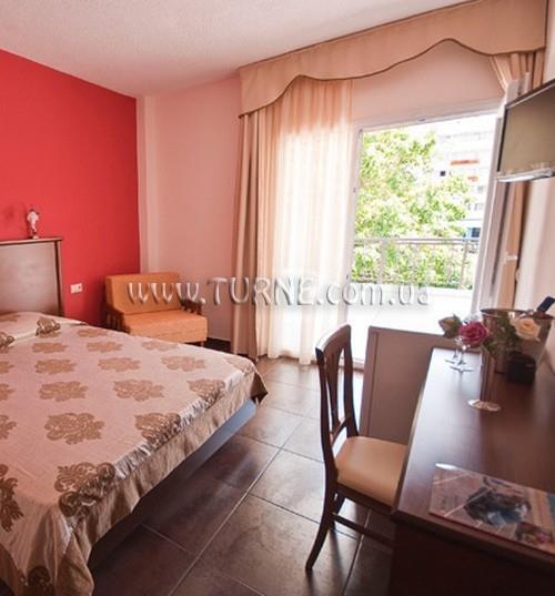 Отель Sun Beach Hotel 3*