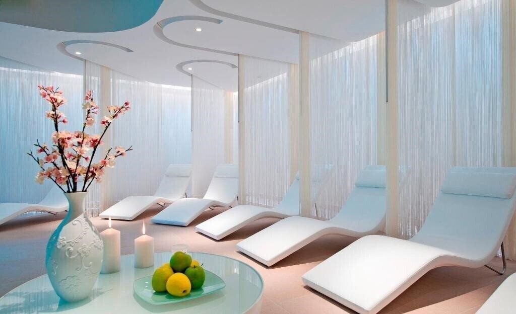 Картинка Porto Platanias Beach Resort 5*