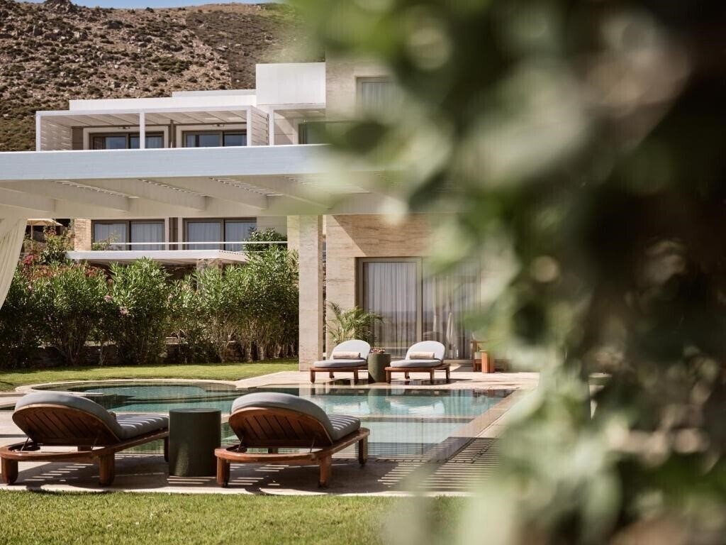 Картинка The Royal Blue Resort 5*