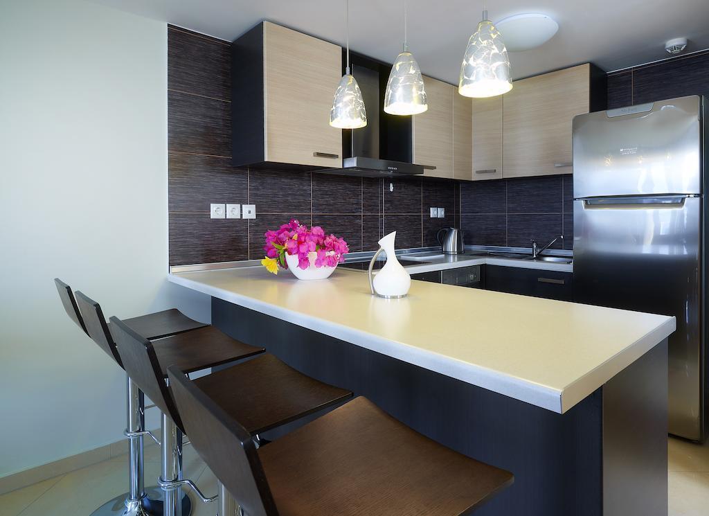 Отель Macaris Suites & SPA 4*