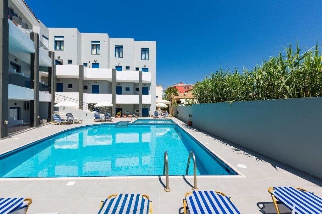 Фотография Yacinthos Hotel Apartments 2*