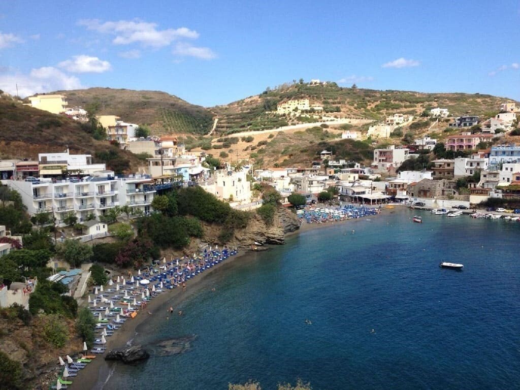 Отель Bali Studio 2*