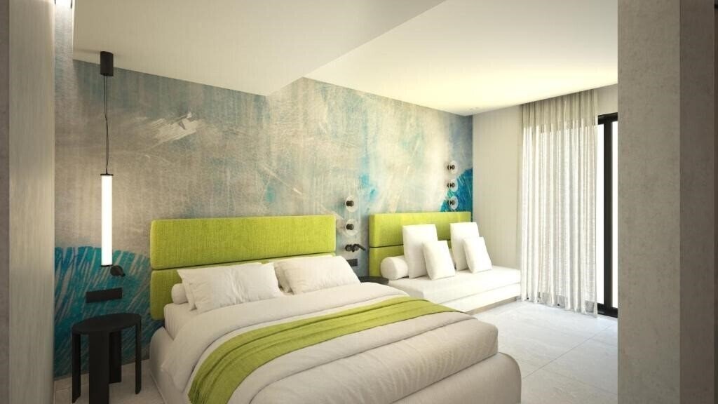 Отель Leonidas Hotel & Apartments 3*