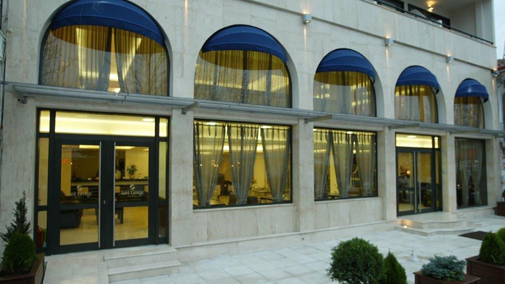 Отель Saint George 4*