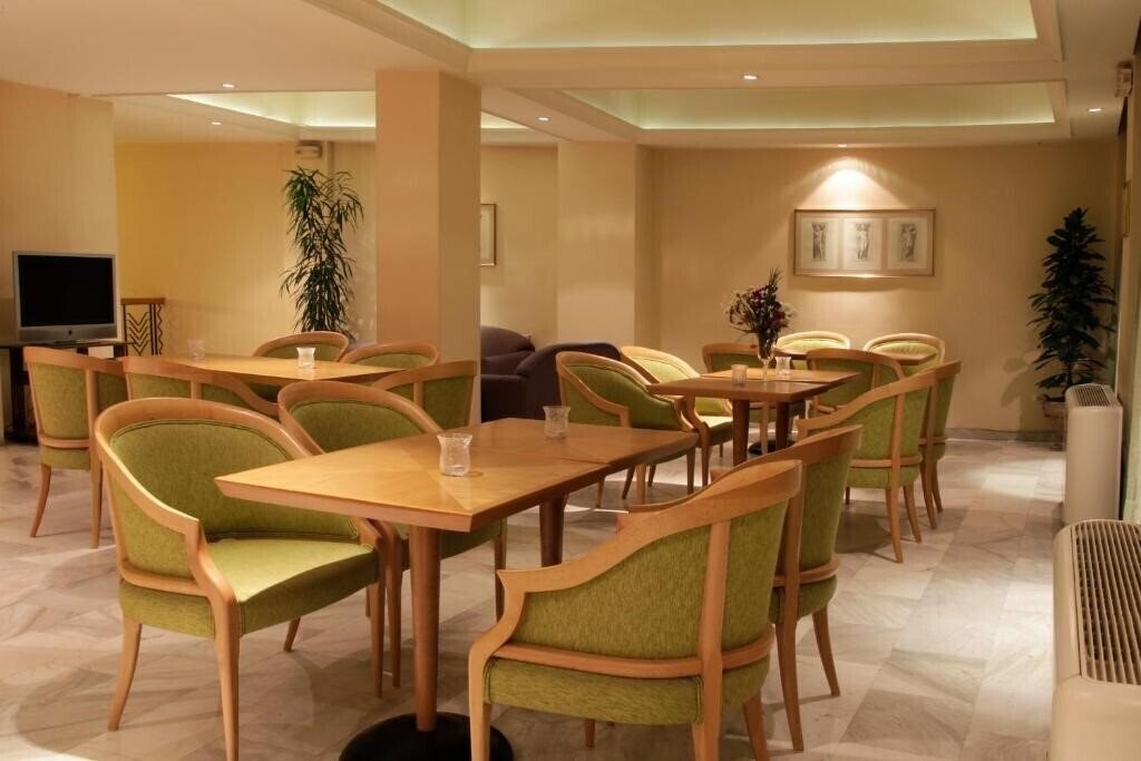 Изображение Pella Hotel 2*