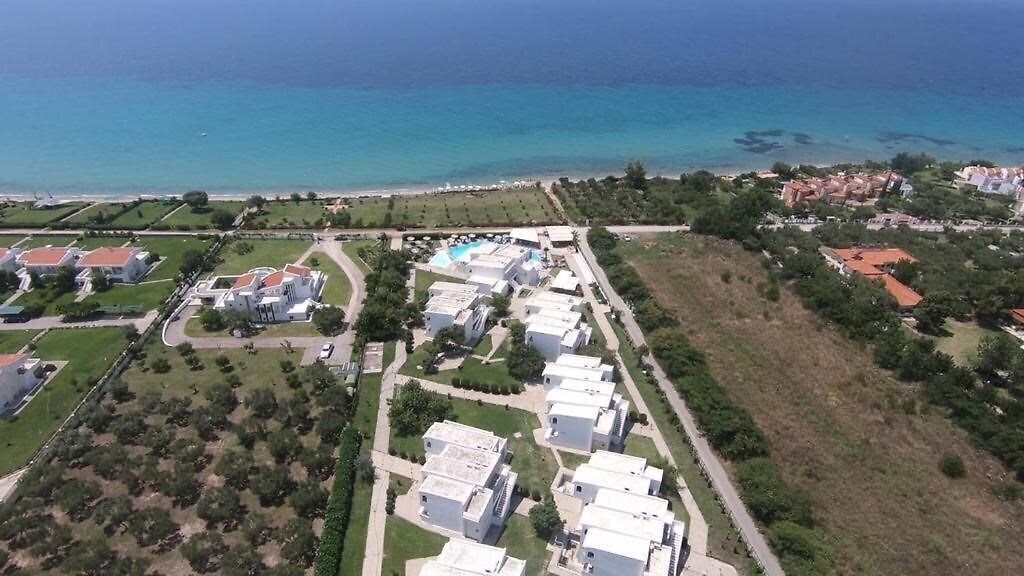 Изображение Skion Palace Beach Hotel 4*