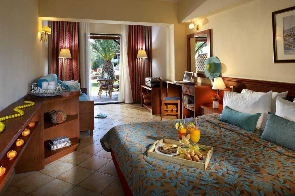 Фотография Blue Dolphin 4*