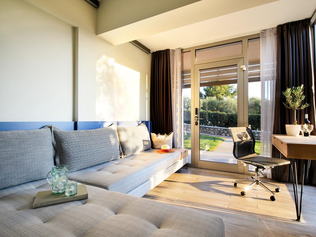 Изображение Blue Dolphin 4*