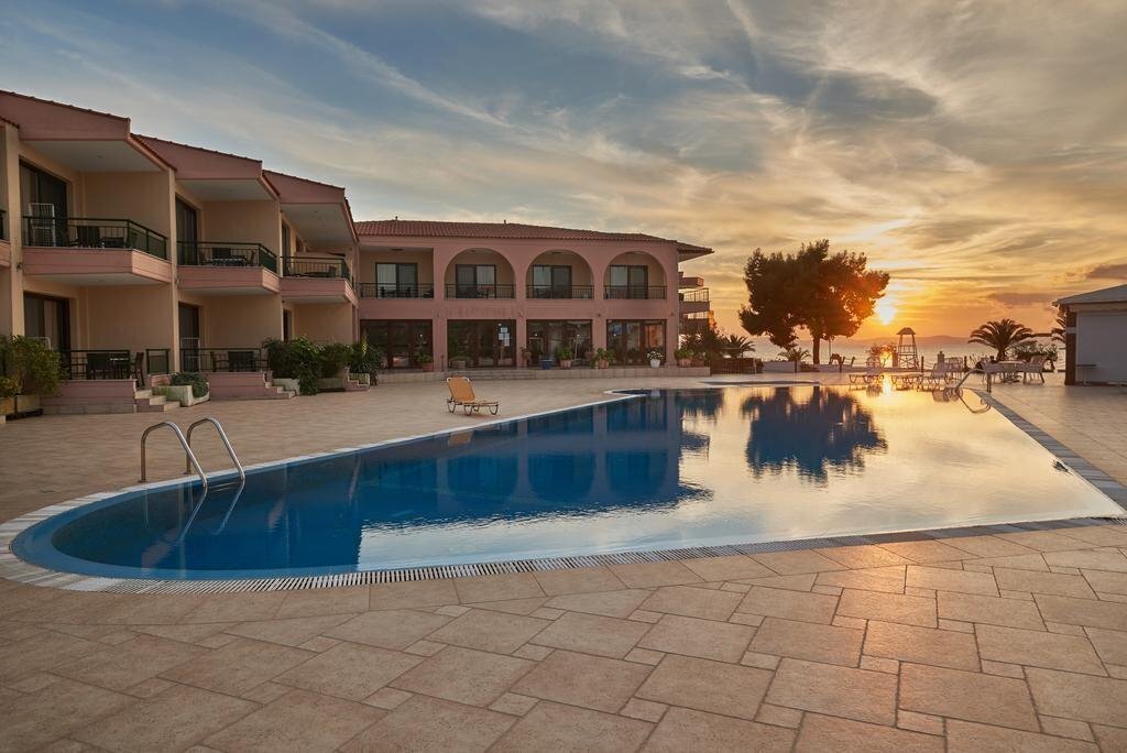 Изображение Toroni Blue Sea 4*