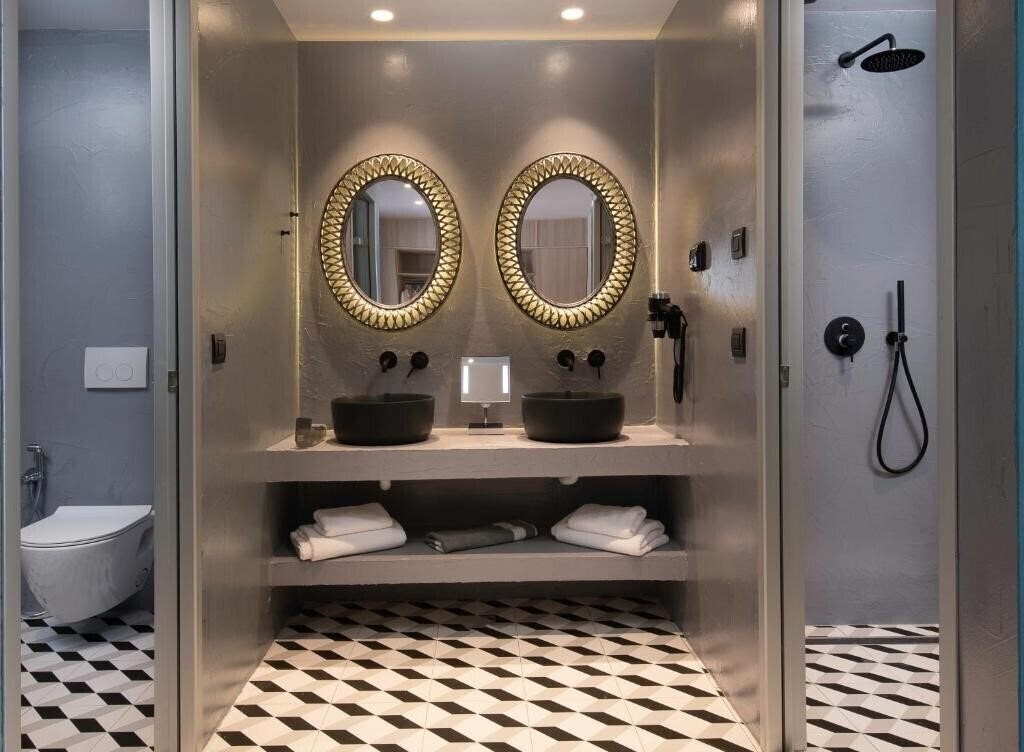 Фотография Lagomandra Beach Hotel 4*