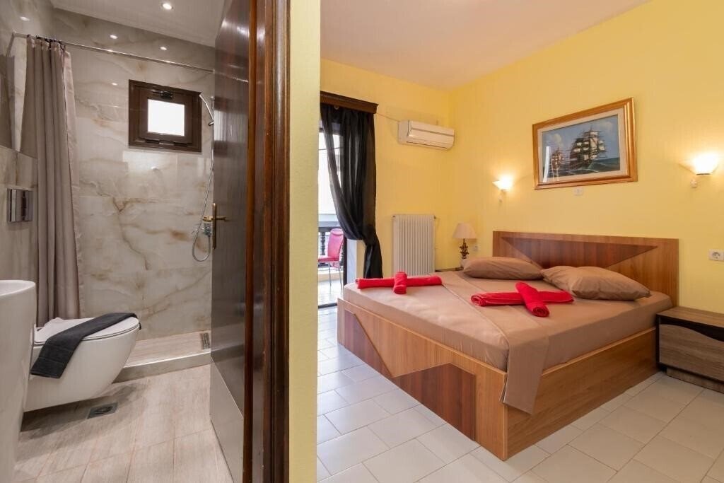 Фото Petunia Hotel 2*