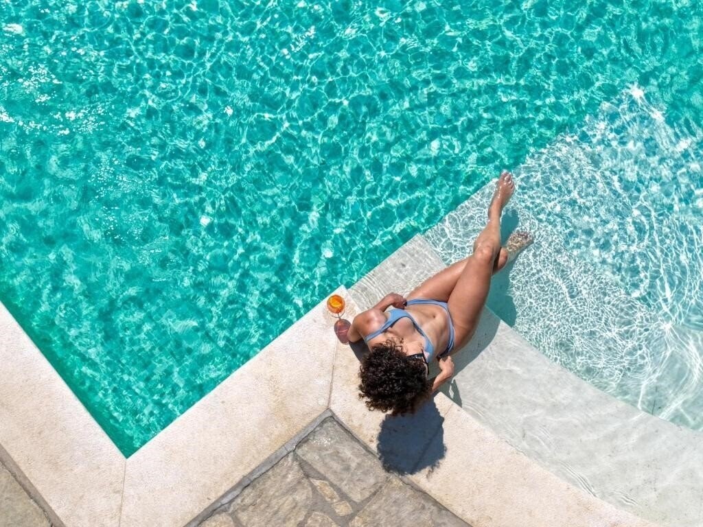 Отель Kelyfos Hotel 2*