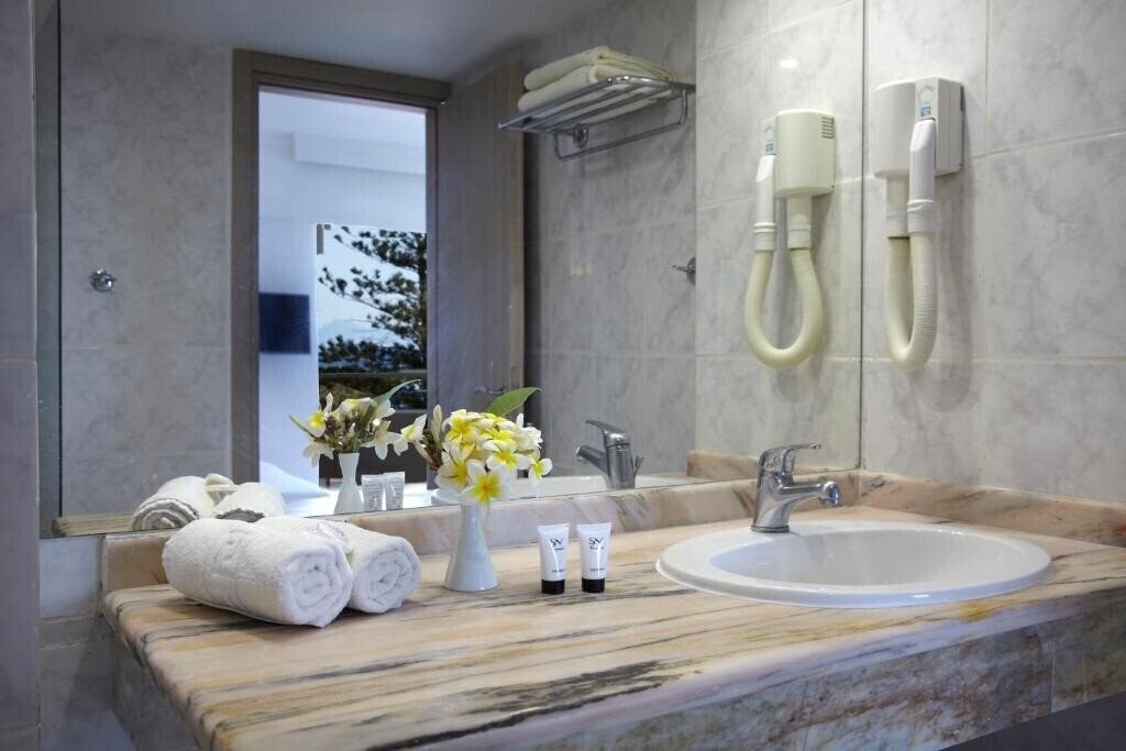 Фото Sunshine Rhodos 4*