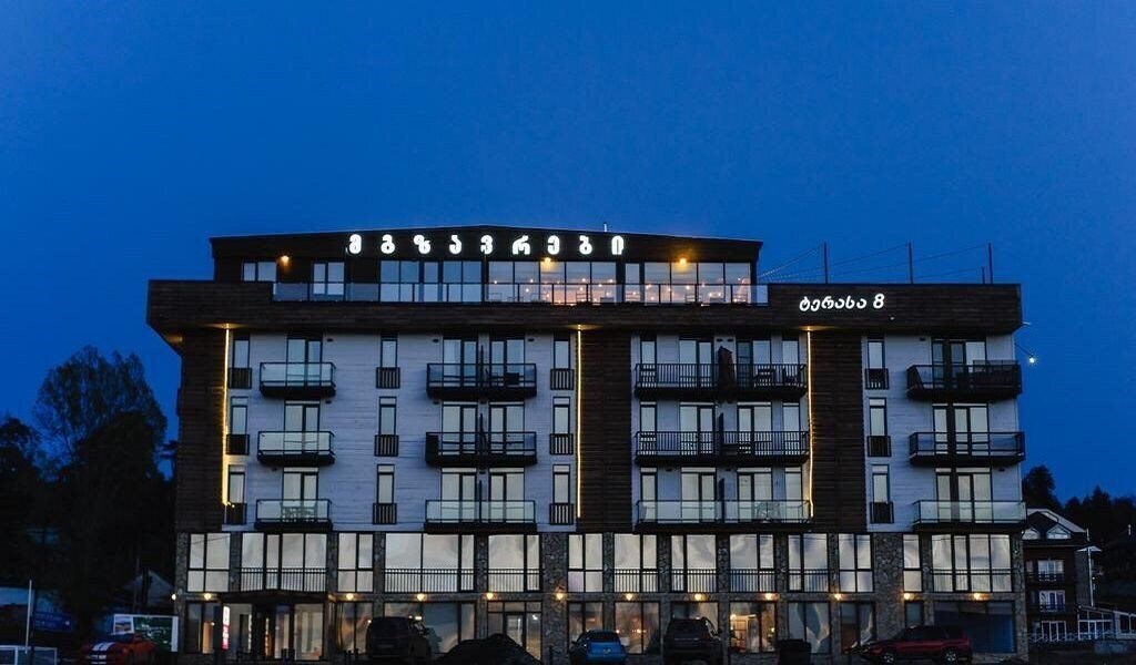 Отель Hotel Terrace 8 By Mgzavrebi 4*