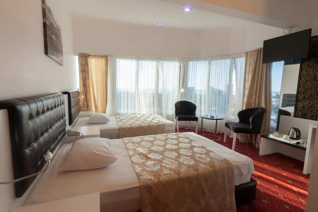 Отель Grand Georgian Palace (ex. Grand Rixoss) 4*