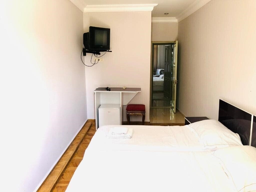 Фотография Dolphin 3*