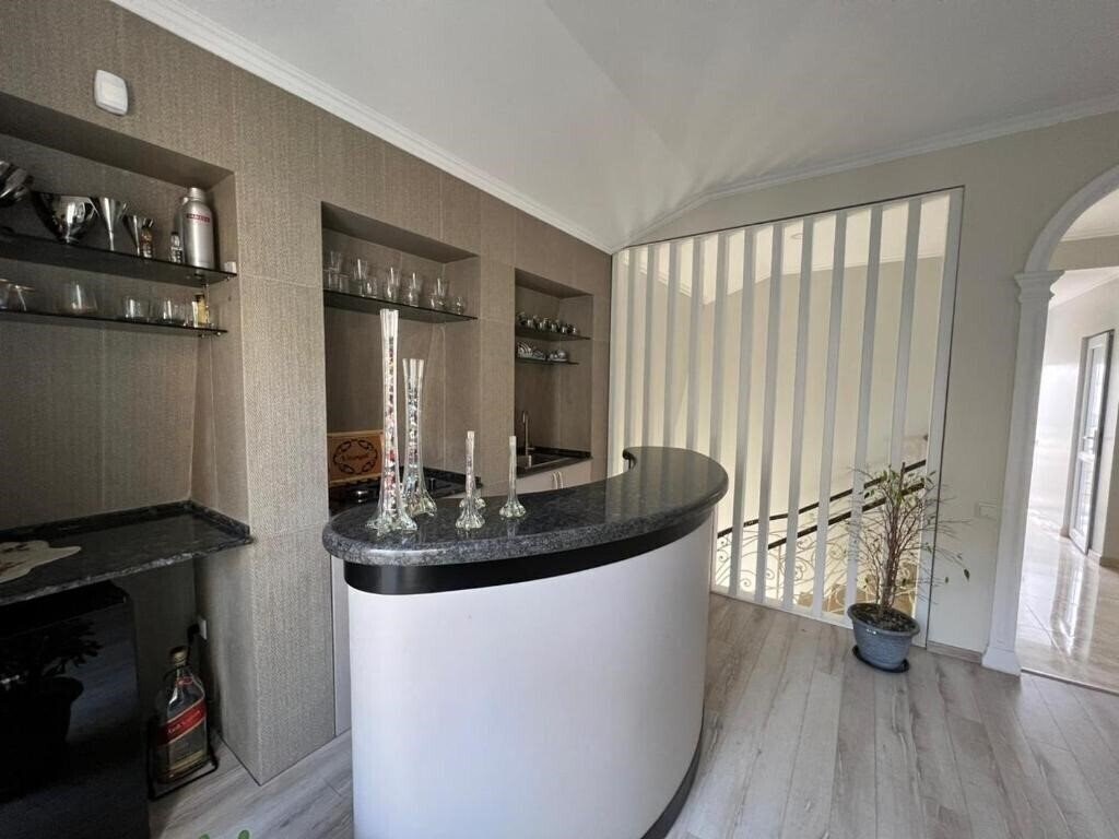 Отель Penthouse Batumi Hotel 4*