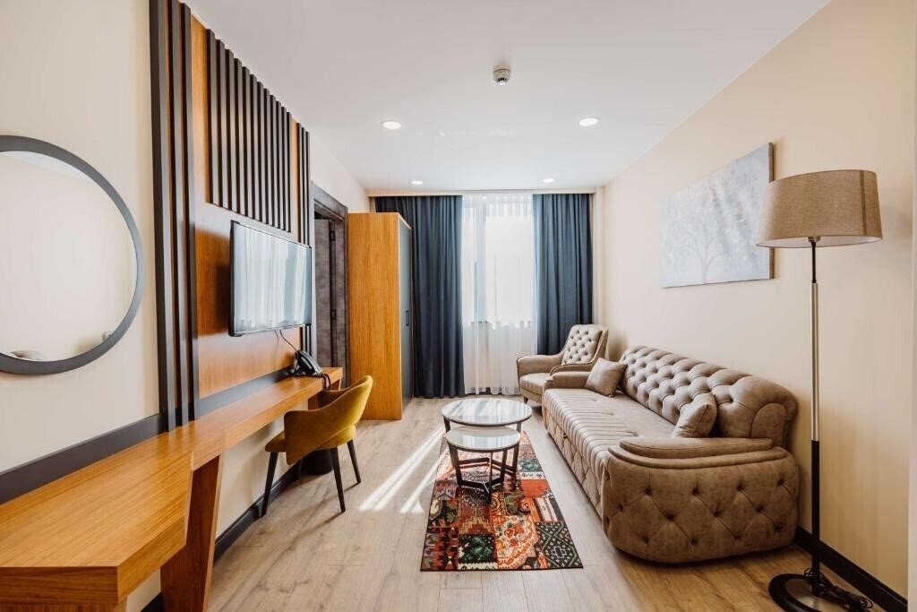 Картинка Best Western Plus Batumi 4*