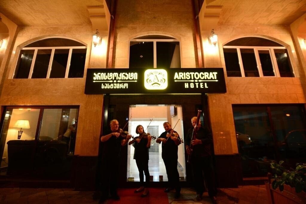 Фото Aristocrat 3*