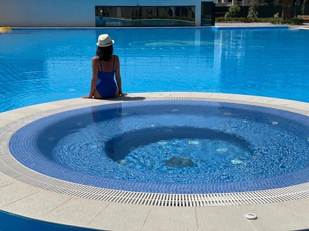 Фотография White Sails Residential Hotel 4*