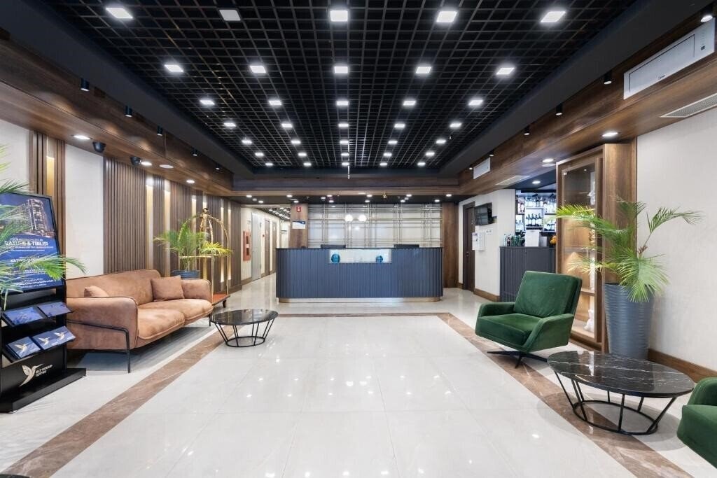 Отель Wyn Residences Batumi 4*