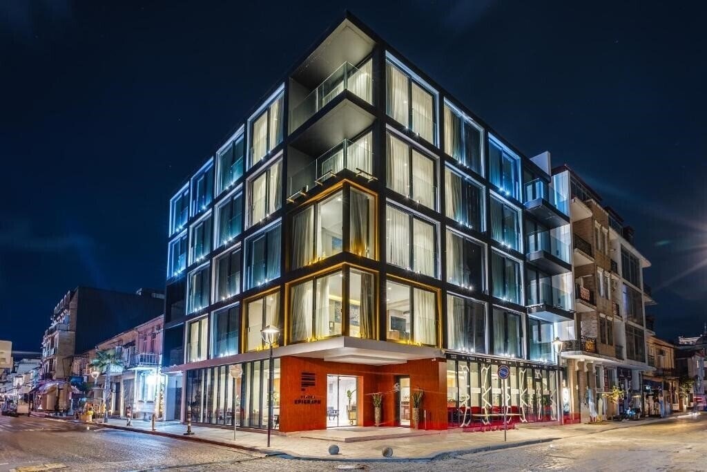 Отель Piazza Epigraph 4*