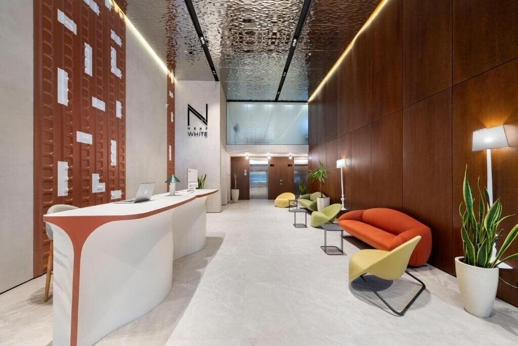 Фото Next White Aparthotel Official 3*