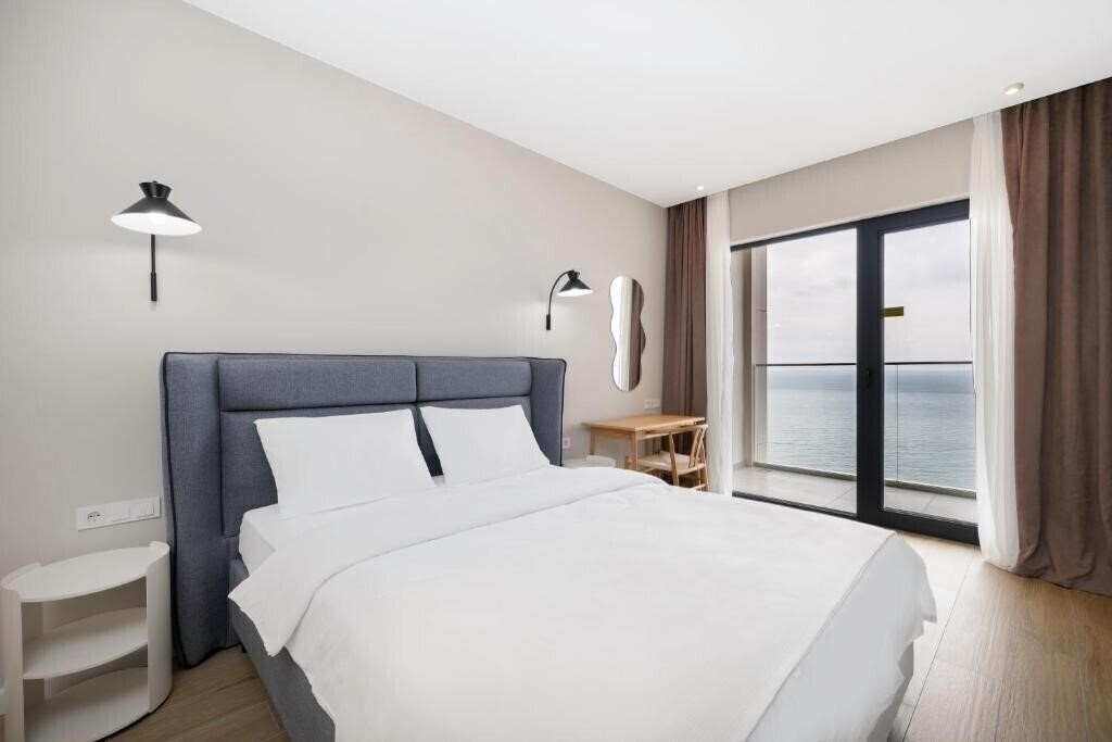 Фотография Next White Aparthotel Official 3*