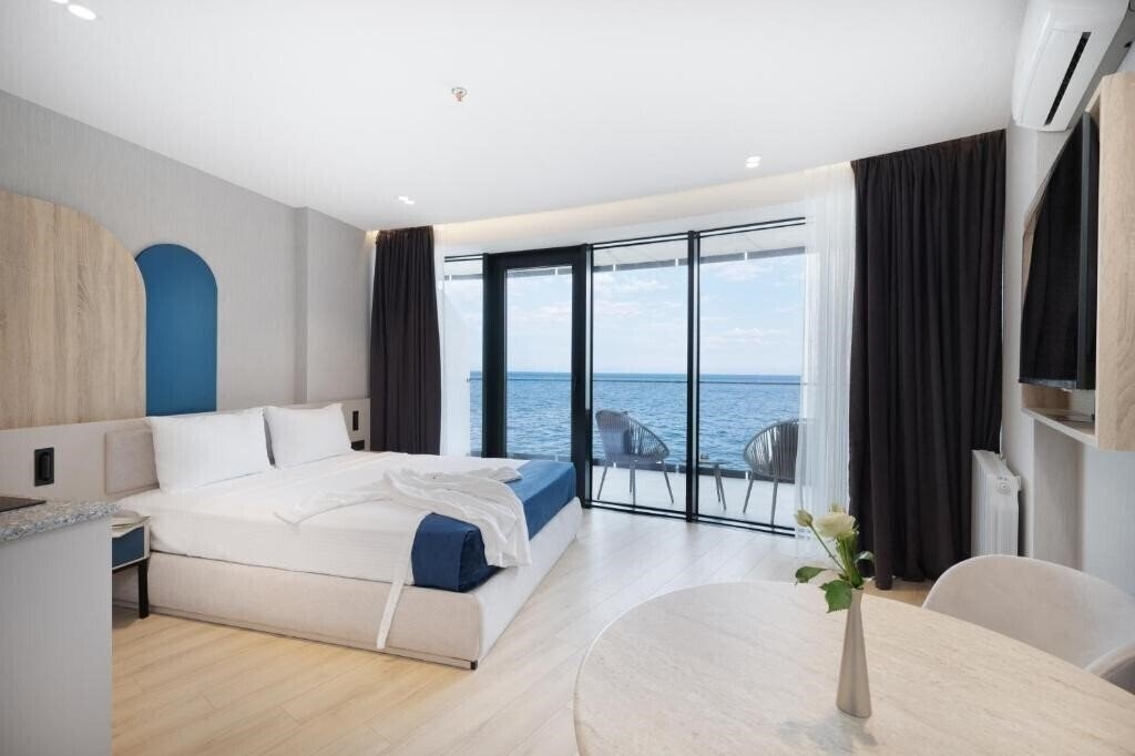 Фото Marina Club Batumi 4*