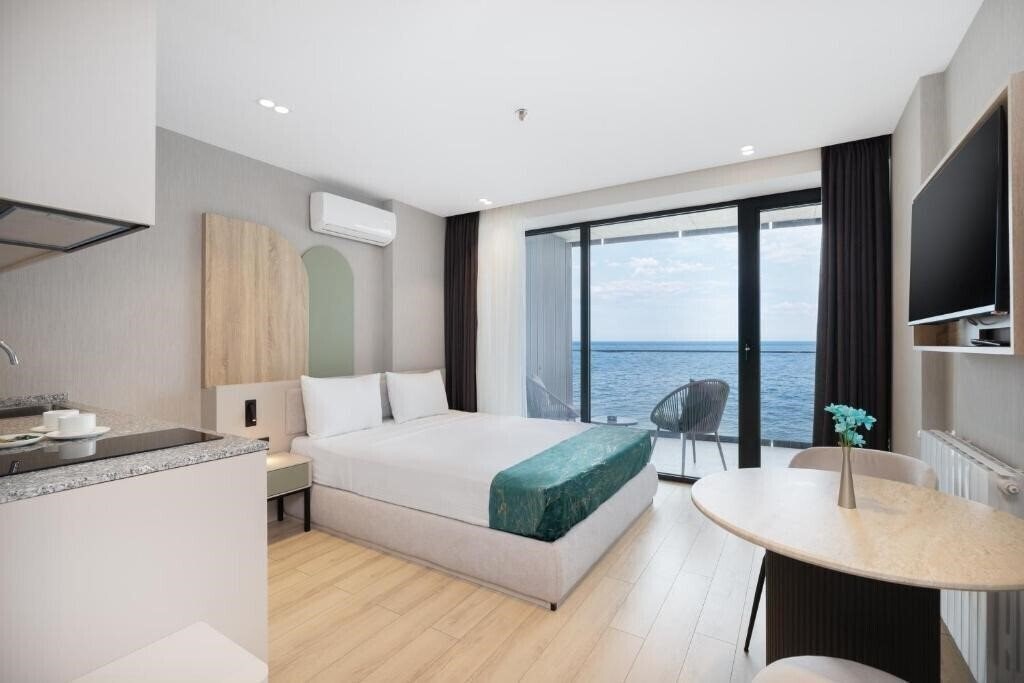 Фотография Marina Club Batumi 4*